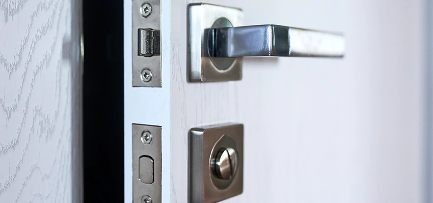 Door Lever Handle Lock Repair in Vineyard, CA