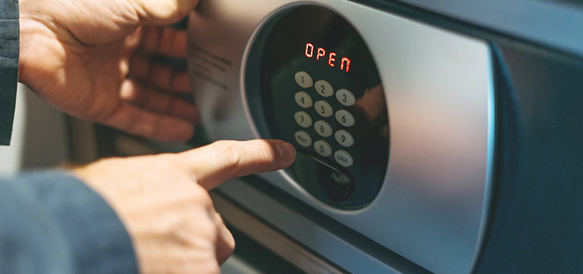 Cash Safe Openers in Vineyard, California