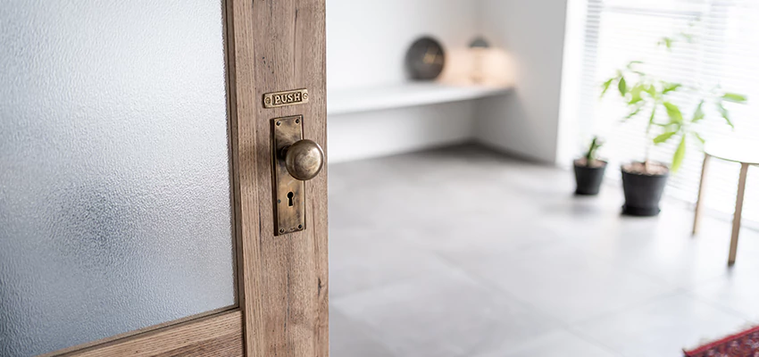 Deadbolt Door Lock Knob Repair in Vineyard, California