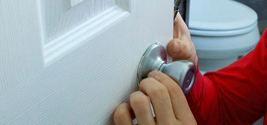 Vintage Door Knob Replacement in Vineyard, CA